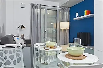 Bbarcelona Gaudi Apartments 4*, Barcelona Hiszpania