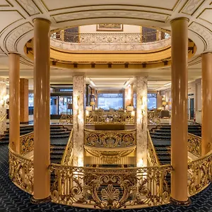 4* Szálloda El Avenida Palace